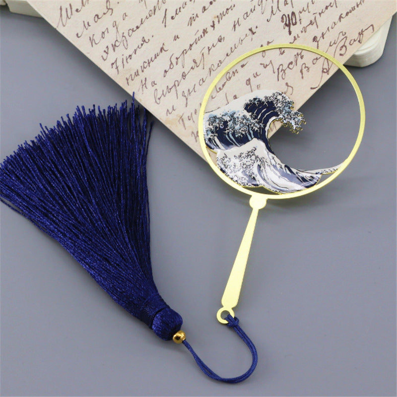 Metal bookmark tassel