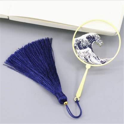 Metal bookmark tassel