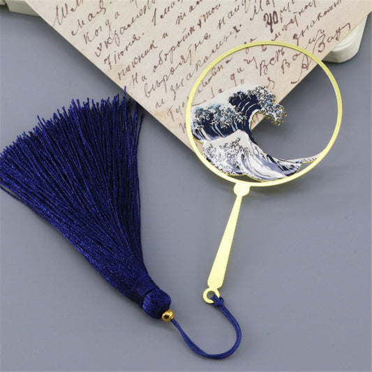 Metal bookmark tassel
